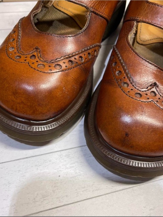 Dr. Martens Shoes - Rare! Dr. Martens Whiskey Brown Leather Wingtip Brogue Mary Janes SzW 7/7.5